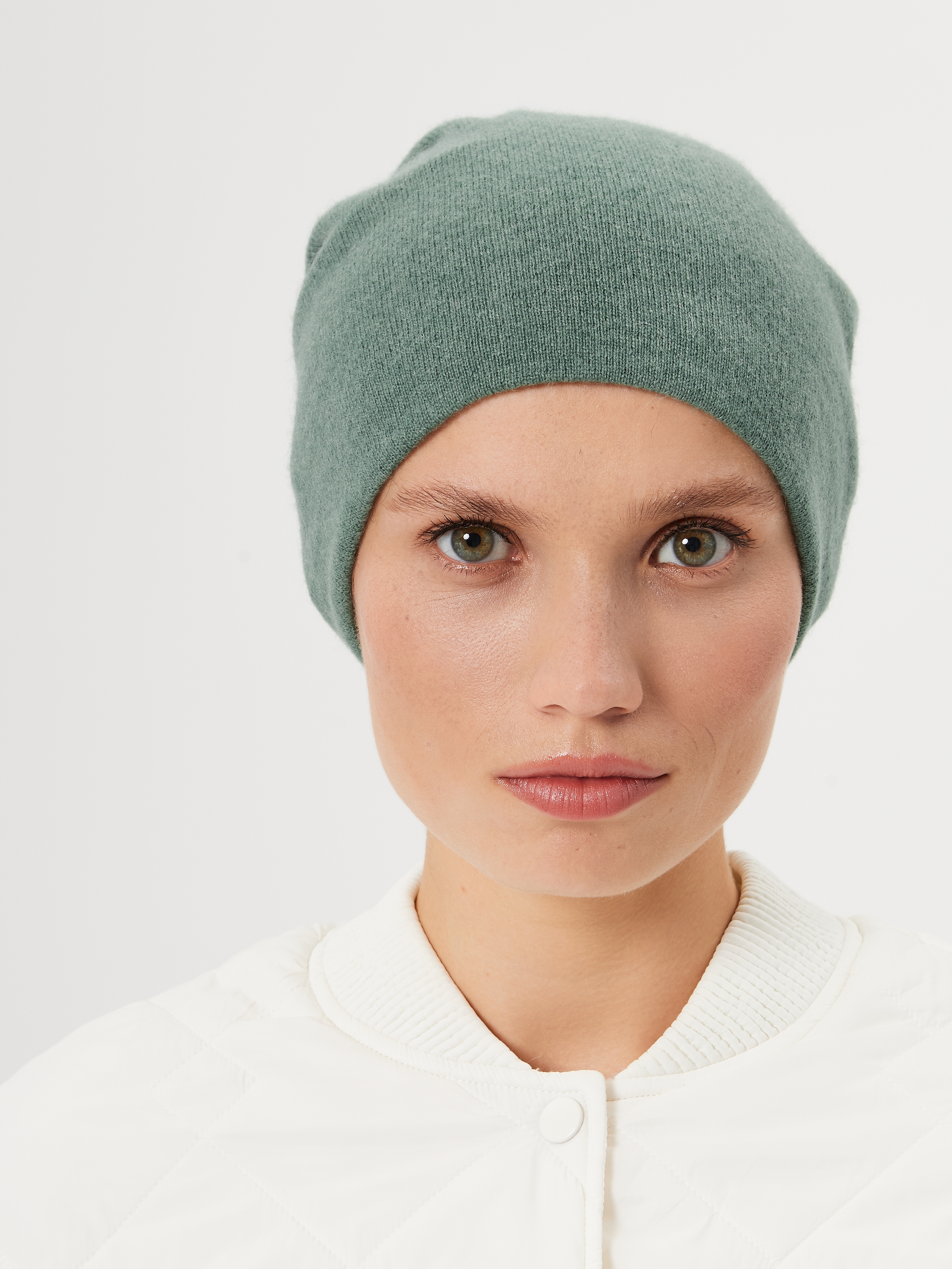 Шапка жен. каш ZZ-D11001 mist