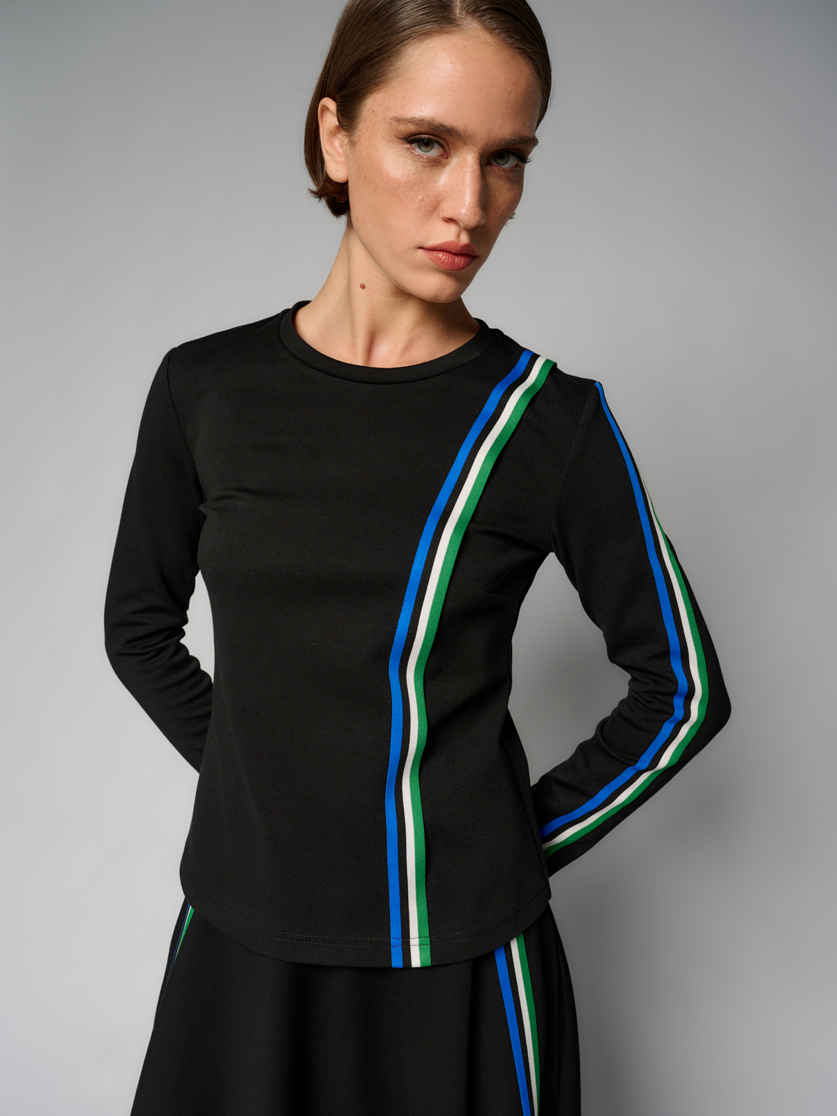 Лонгслив женский 12411-43023 black