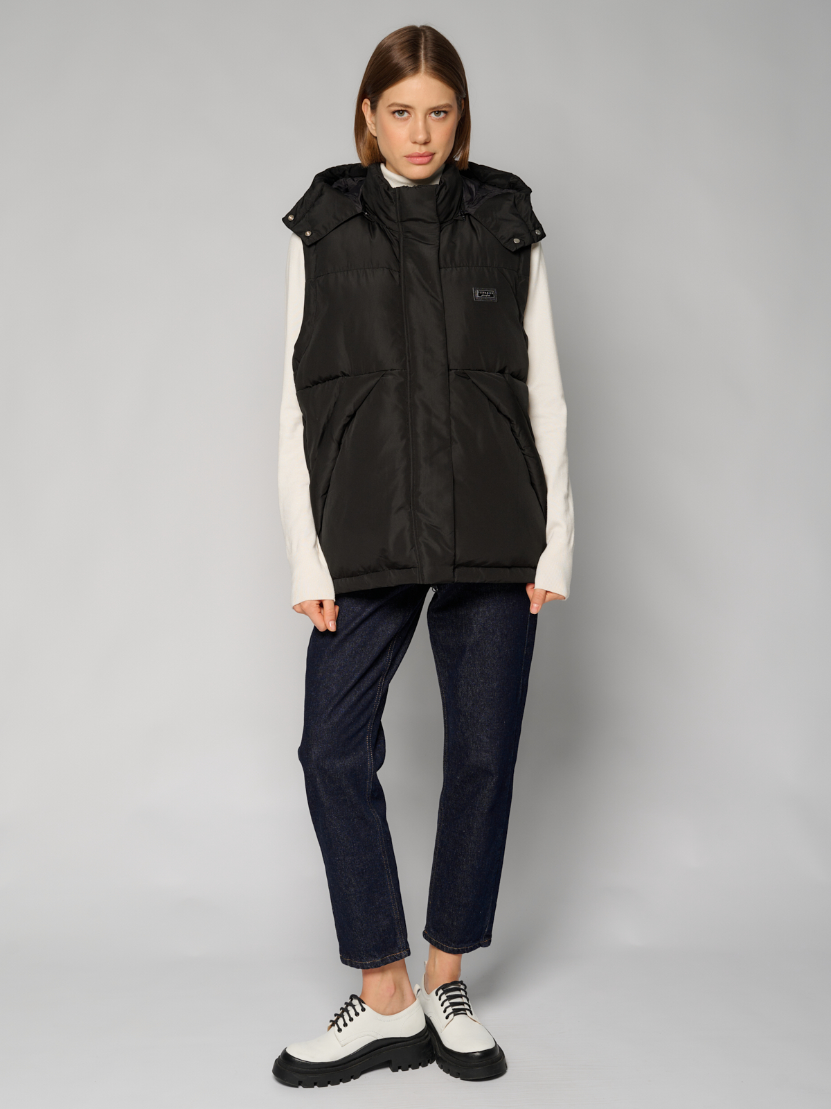 Жилет женский 12411-24001 black