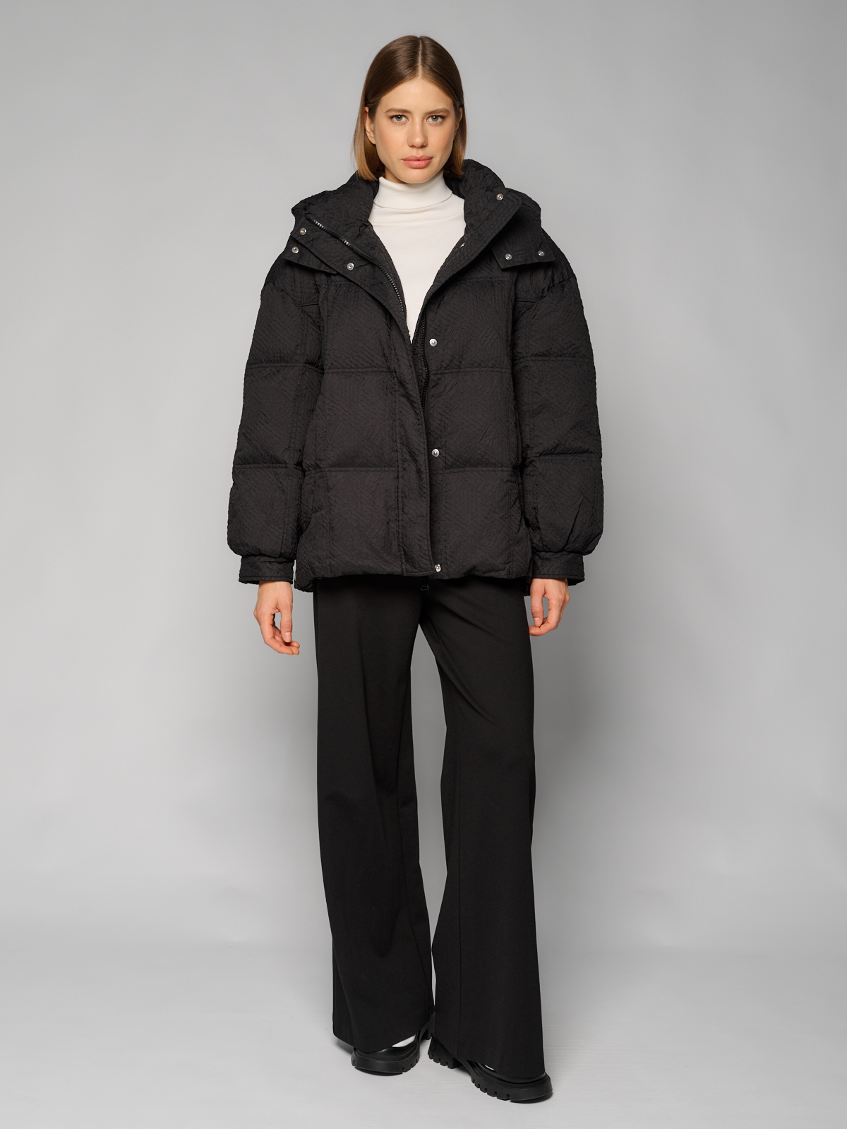 Куртка женская 12411-22046 black