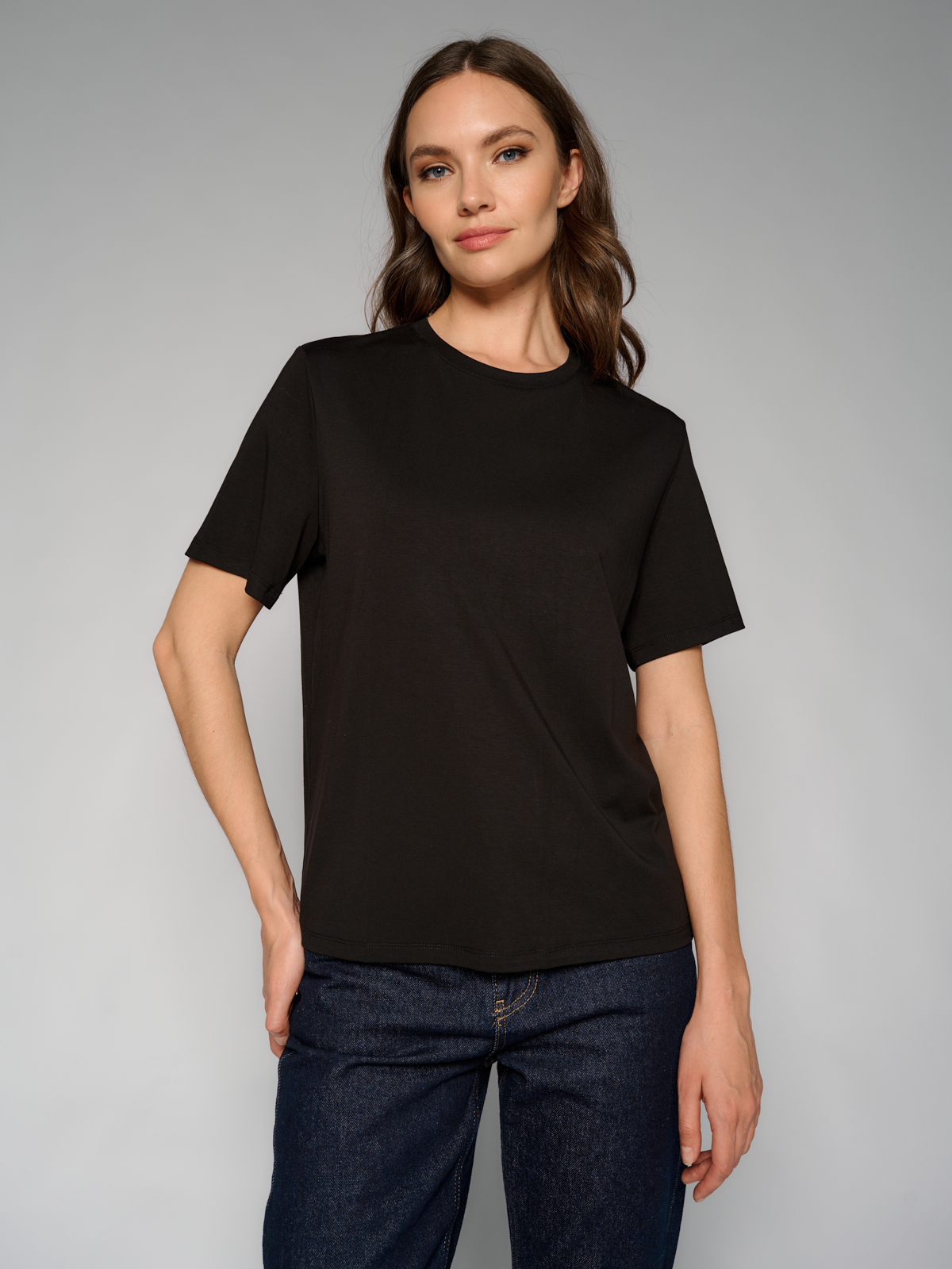 Футболка женская 12411-42022 black