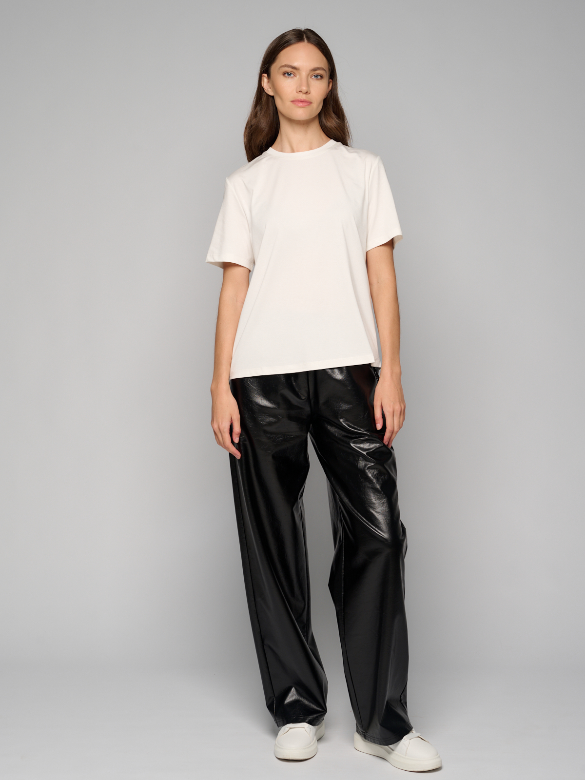 Футболка женская 12411-42022 white