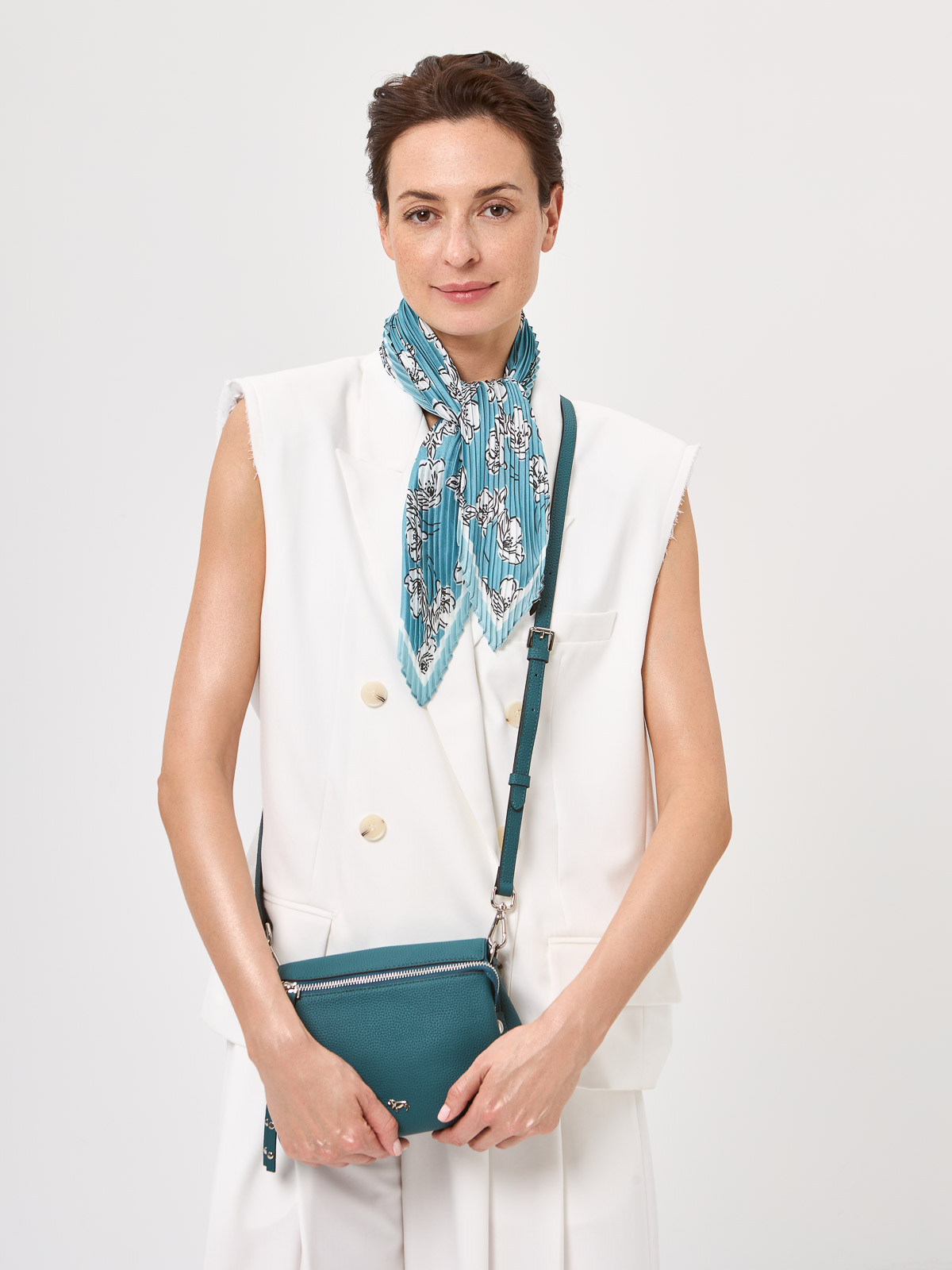 Платок жен. виск+шелк 70х70 LSZ34-408-26