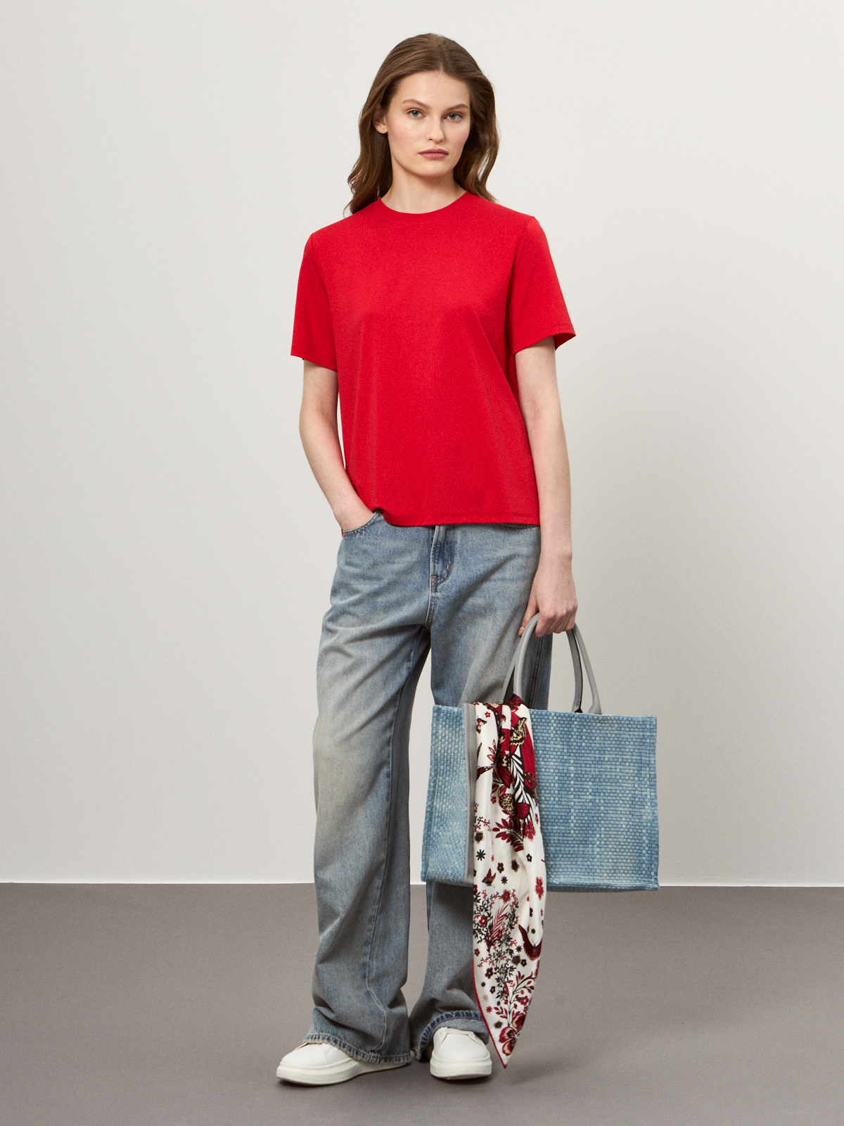 Футболка женская 12521-42022 red