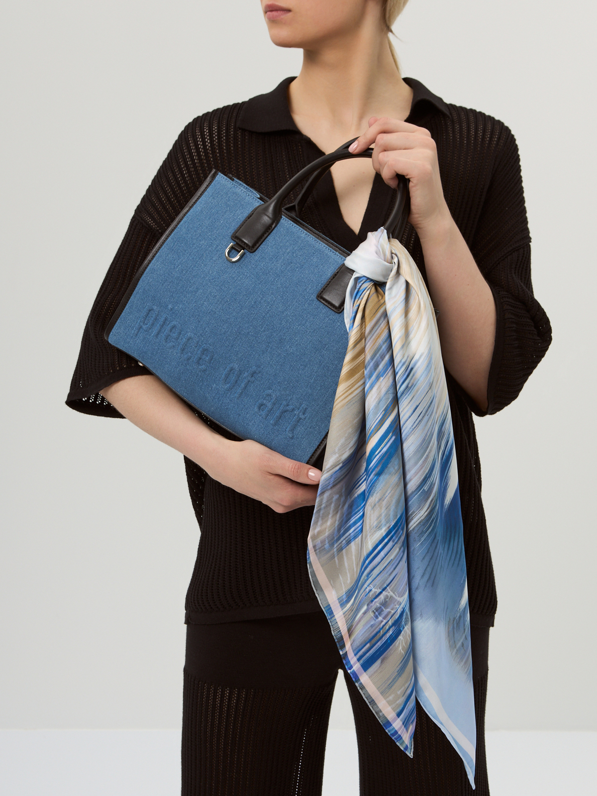 Платок жен. шелк 90х90 E04-8457-12