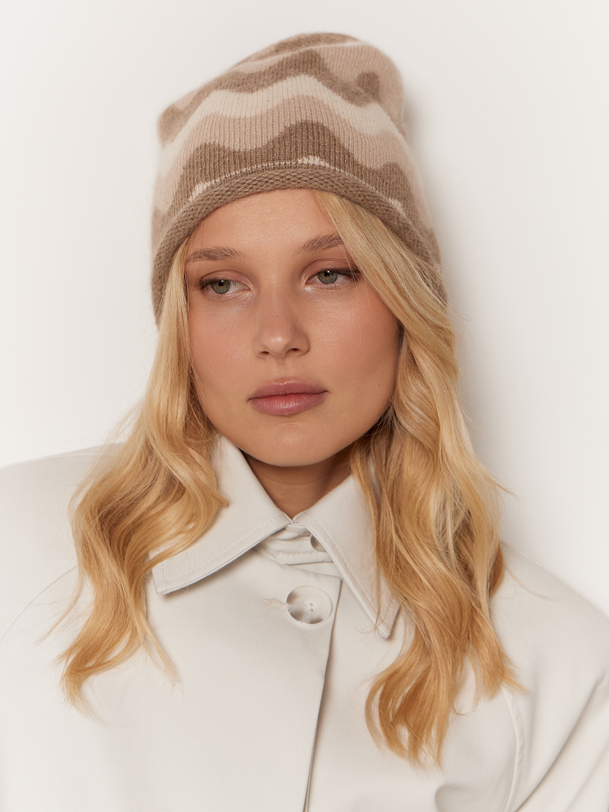 Шапка жен. шерсть+анг+нейл LB-A53079 beige